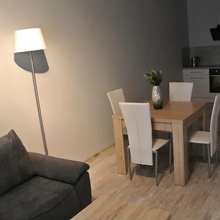 City House - Silver * Stettin